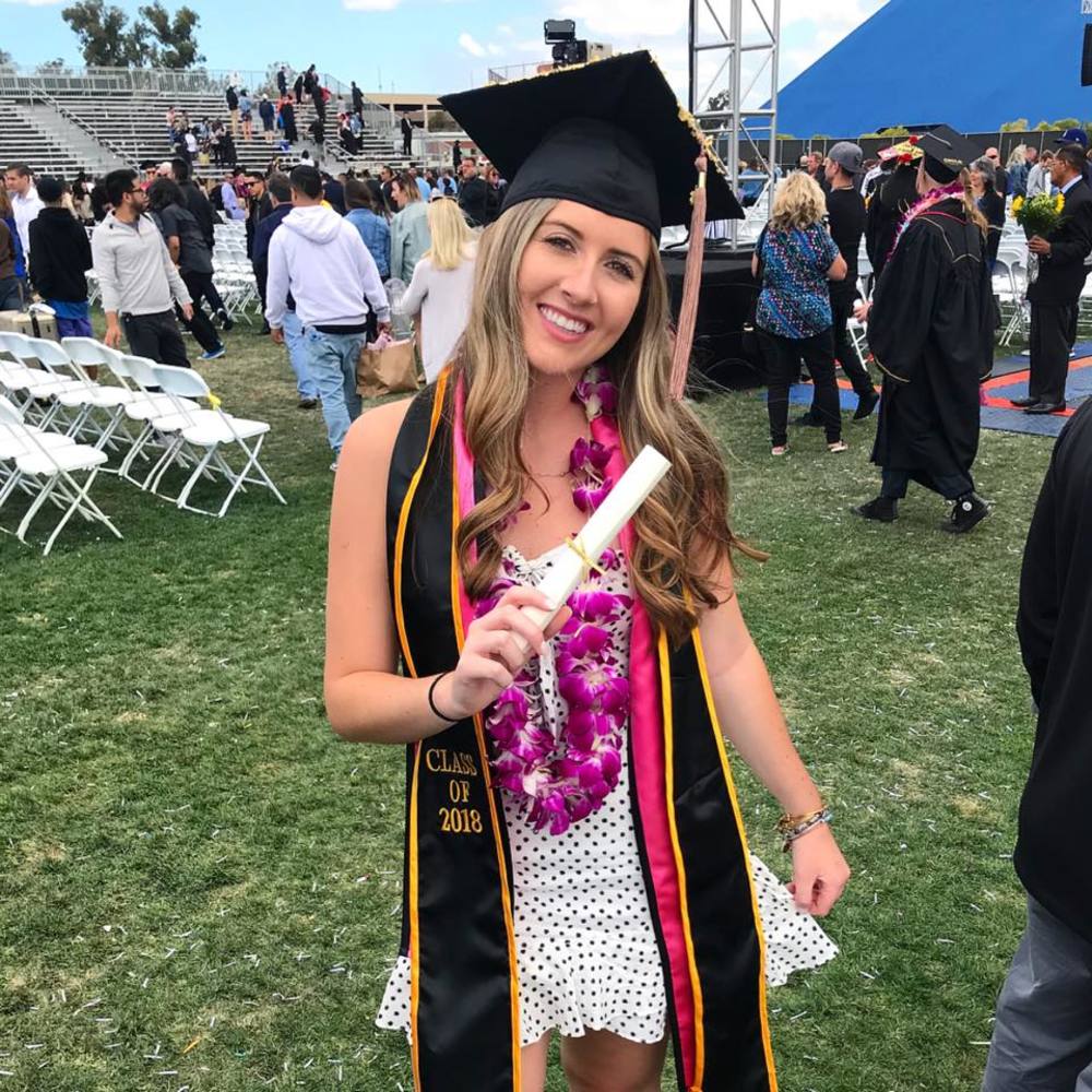 Meet your Posher, Monica